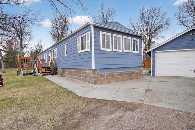 1512 SHARP DR, Rapid City, SD 57703