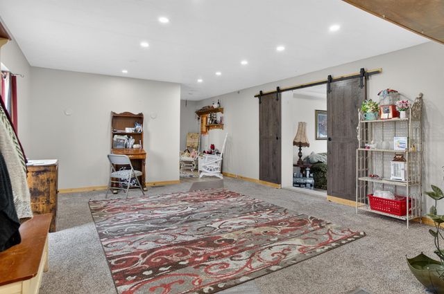 1512 SHARP DR, Rapid City, SD 57703