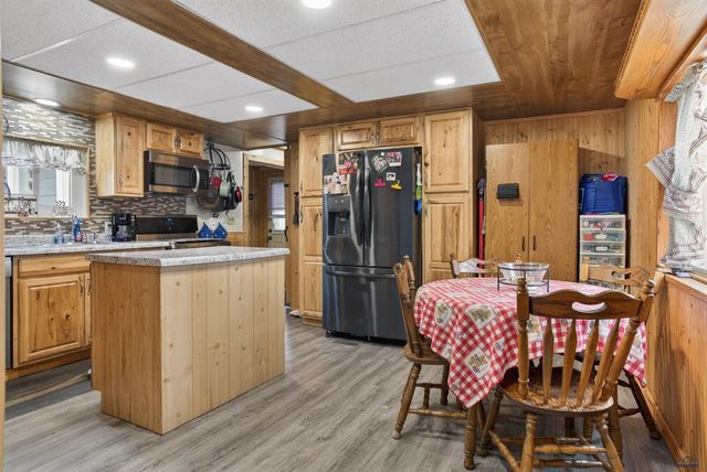 1512 SHARP DR, Rapid City, SD 57703