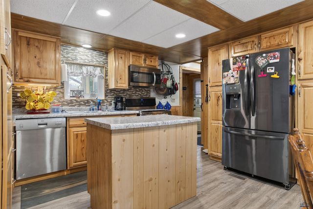 1512 SHARP DR, Rapid City, SD 57703