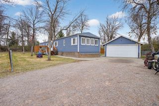 1512 SHARP DR, Rapid City, SD 57703