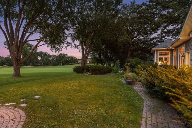 5816x Northwood Drive, Edina, MN 55436