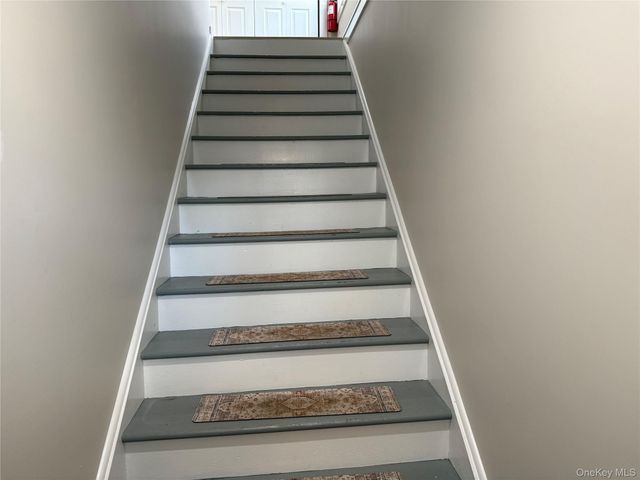 341 Main Street 1B, Islip, NY 11751