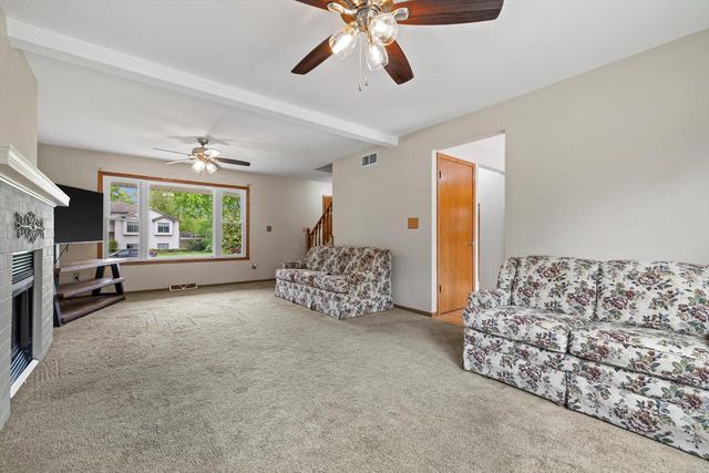 S78W18206 Lions Park DRIVE, Muskego, WI 53150