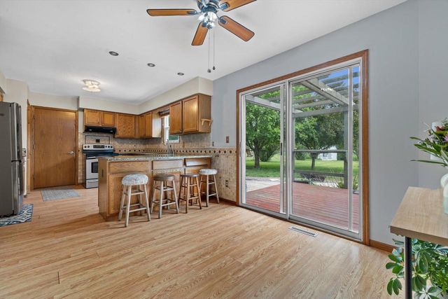 S78W18206 Lions Park DRIVE, Muskego, WI 53150