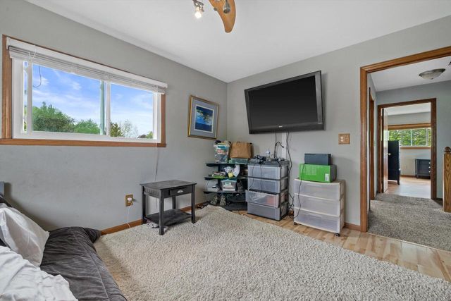S78W18206 Lions Park DRIVE, Muskego, WI 53150