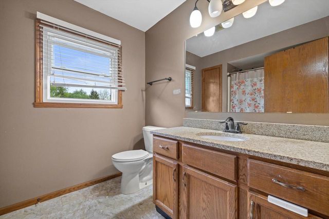 S78W18206 Lions Park DRIVE, Muskego, WI 53150