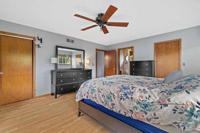 S78W18206 Lions Park DRIVE, Muskego, WI 53150
