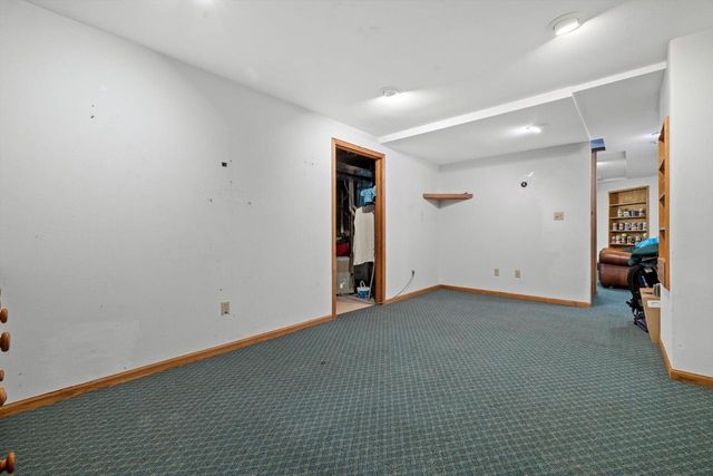 S78W18206 Lions Park DRIVE, Muskego, WI 53150