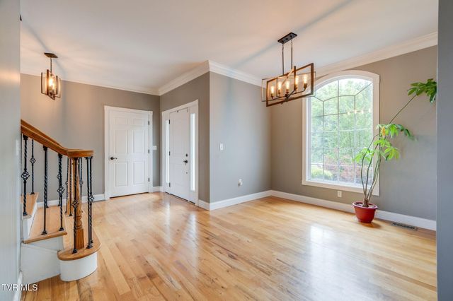 116 Mustang Valley Lane, Elizabethton, TN 37643