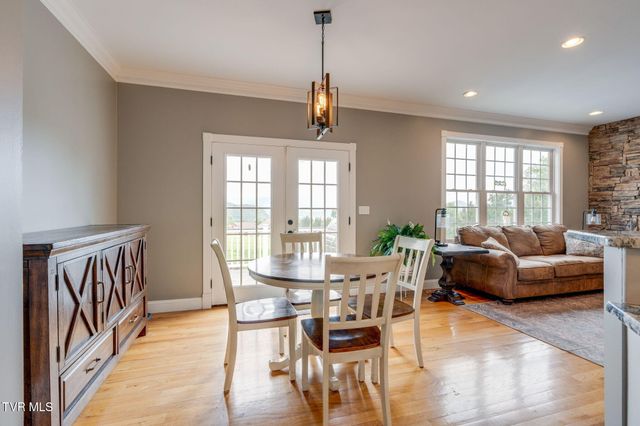 116 Mustang Valley Lane, Elizabethton, TN 37643