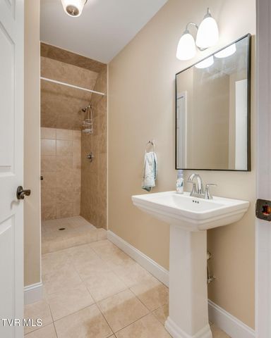 116 Mustang Valley Lane, Elizabethton, TN 37643