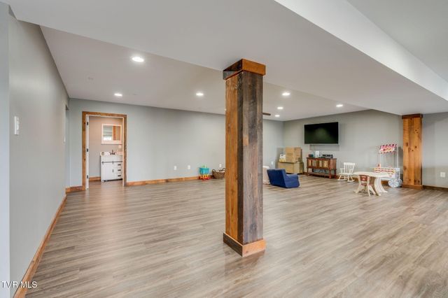 116 Mustang Valley Lane, Elizabethton, TN 37643
