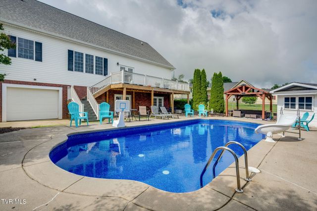 116 Mustang Valley Lane, Elizabethton, TN 37643
