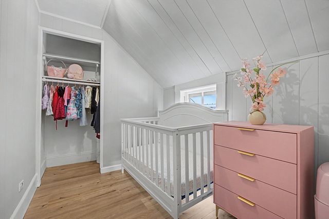 16 Marjorie St, Methuen, MA 01844