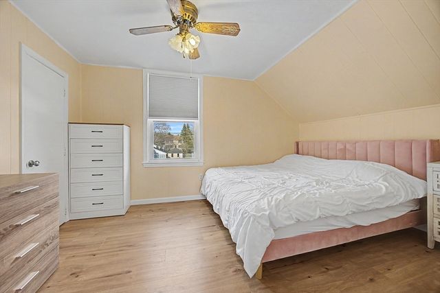 16 Marjorie St, Methuen, MA 01844