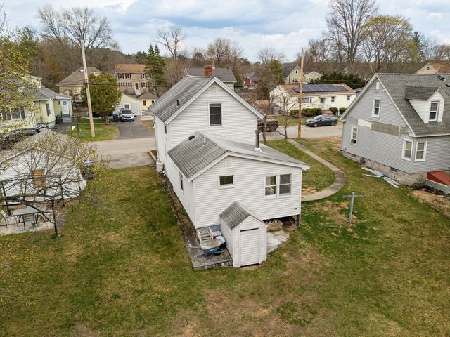 16 Marjorie St, Methuen, MA 01844