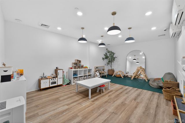 229 9th Street 307, Brooklyn, NY 11215