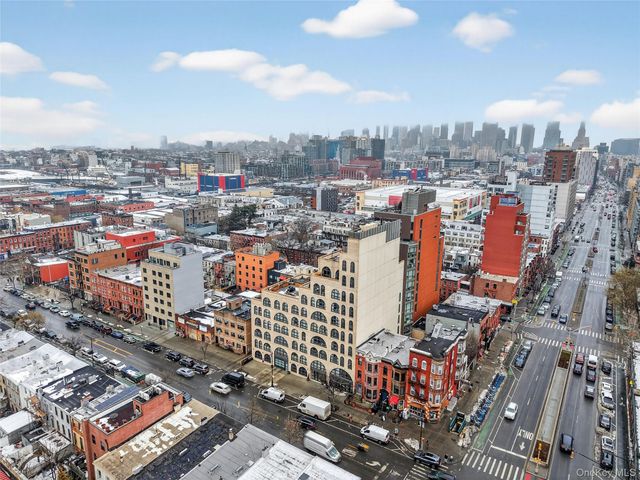 229 9th Street 307, Brooklyn, NY 11215
