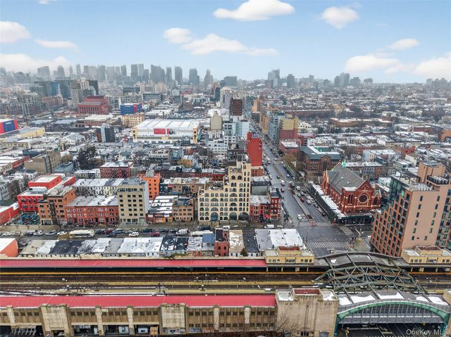 229 9th Street 307, Brooklyn, NY 11215