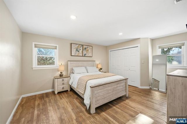 14 King Road, Park Ridge, NJ 07656