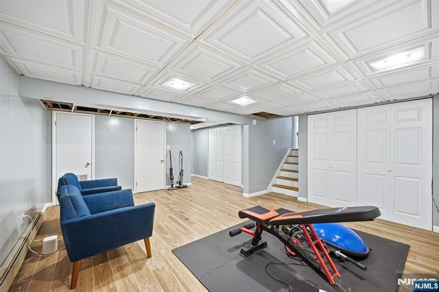 14 King Road, Park Ridge, NJ 07656