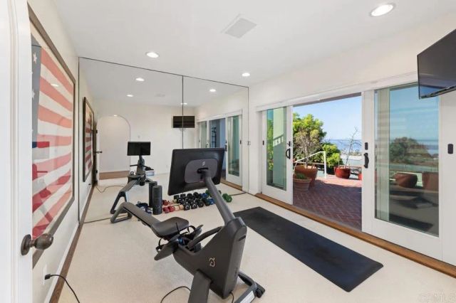 1420 La Jolla Knoll, La Jolla, CA 92037