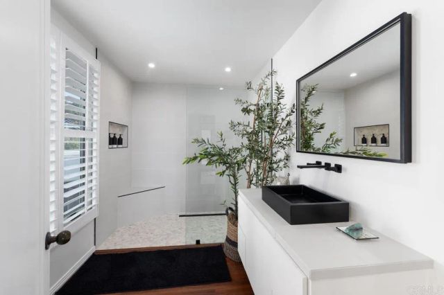 1420 La Jolla Knoll, La Jolla, CA 92037