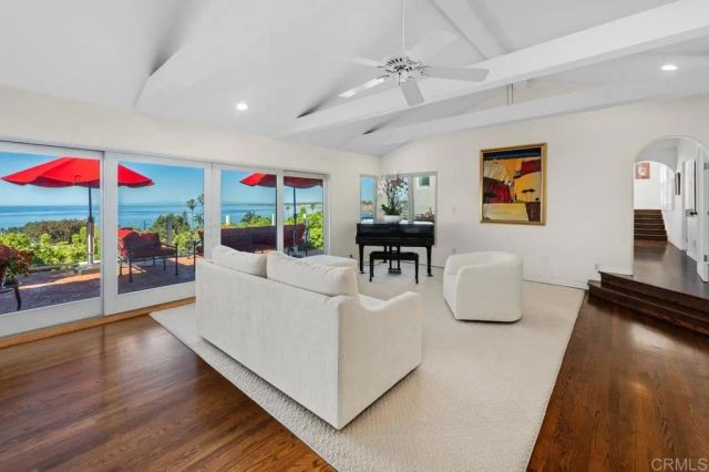 1420 La Jolla Knoll, La Jolla, CA 92037