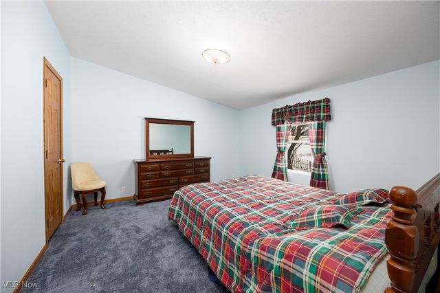 168 2nd Street SE, Barberton, OH 44203