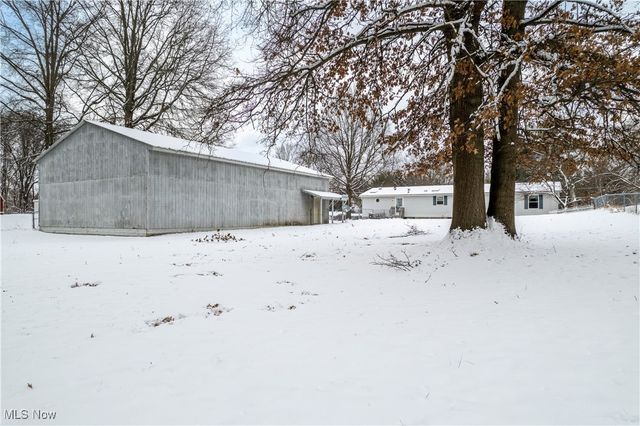 168 2nd Street SE, Barberton, OH 44203