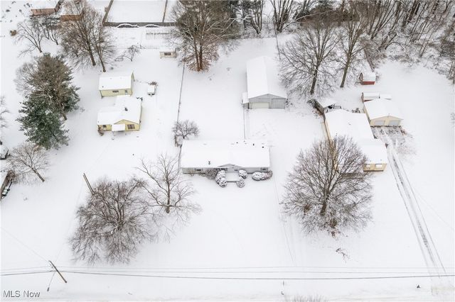 168 2nd Street SE, Barberton, OH 44203