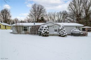168 2nd Street SE, Barberton, OH 44203