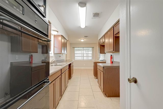 19610 Mallard Lake Lane, Houston, TX 77084