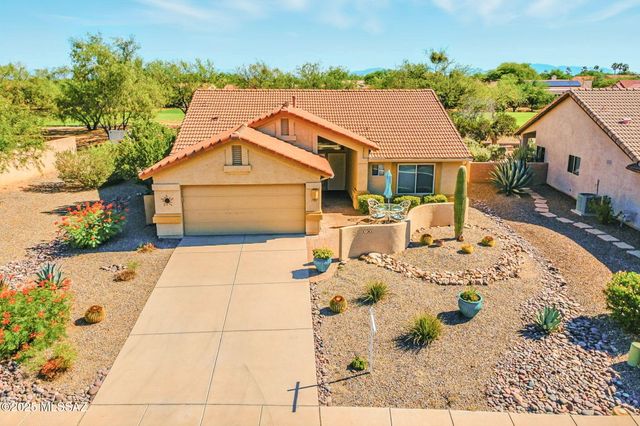 1781 E Redstart Road, Green Valley, AZ 85614