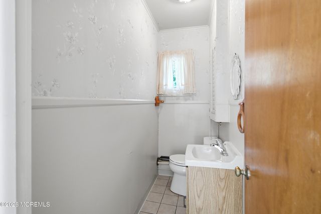 92 Locust Avenue, West Long Branch, NJ 07764