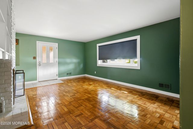 92 Locust Avenue, West Long Branch, NJ 07764