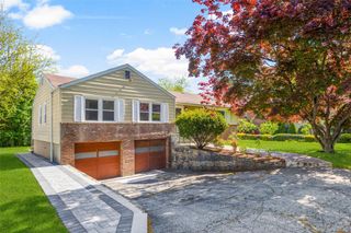 71 Bacon Place, Yonkers, NY 10710