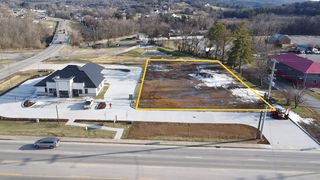 925 W Main St, Woodbury, TN 37190