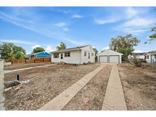 822 S 1st Ave, Brighton, CO 80601