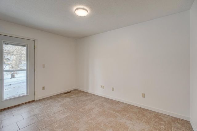 14334 Upper 56th Street N, Stillwater, MN 55082