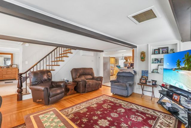 32 Bean Hill Road, Northfield, NH 03276