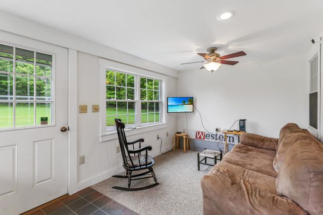 32 Bean Hill Road, Northfield, NH 03276