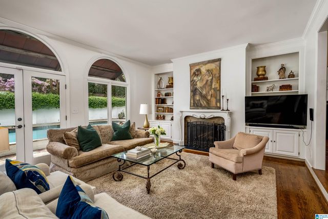 4237 OLD LEEDS LANE, Mountain Brook, AL 35213