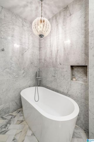 4237 OLD LEEDS LANE, Mountain Brook, AL 35213