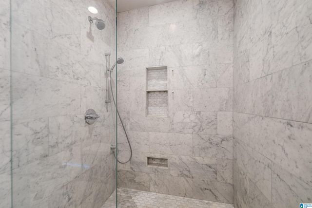 4237 OLD LEEDS LANE, Mountain Brook, AL 35213