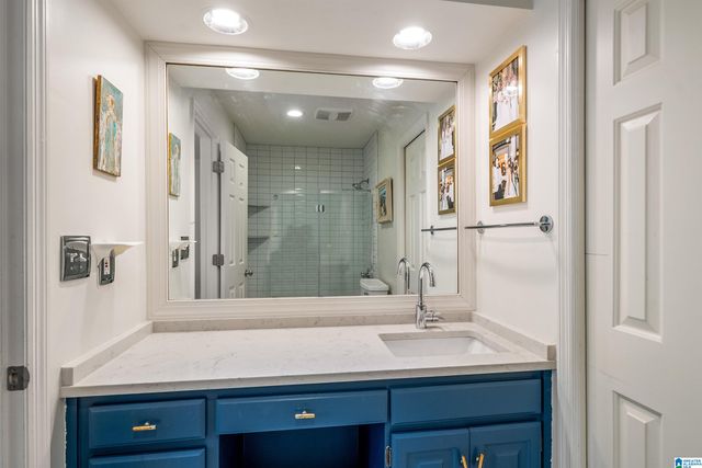 4237 OLD LEEDS LANE, Mountain Brook, AL 35213