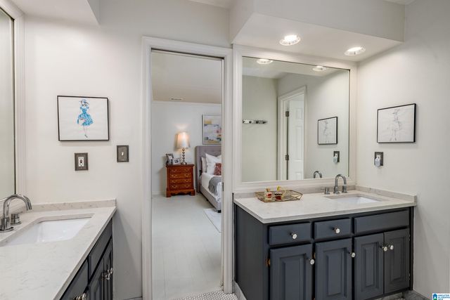 4237 OLD LEEDS LANE, Mountain Brook, AL 35213