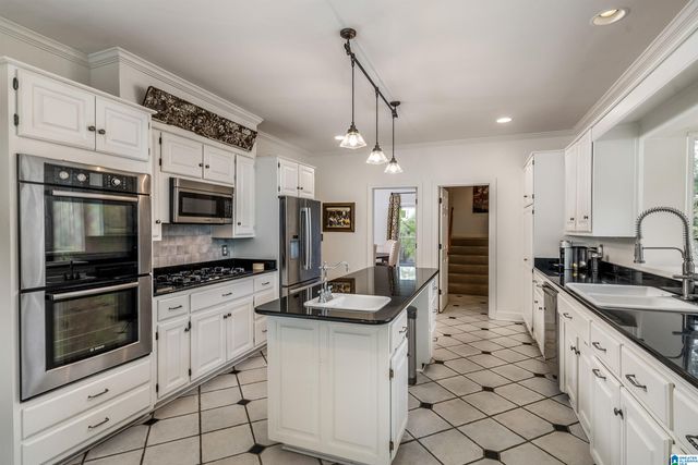 4237 OLD LEEDS LANE, Mountain Brook, AL 35213