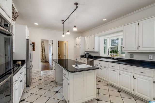 4237 OLD LEEDS LANE, Mountain Brook, AL 35213